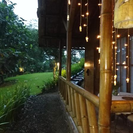 Estancia La Colina ซานโต โดมิงโก เด ลอส โคโลราโดส ภายนอก รูปภาพ