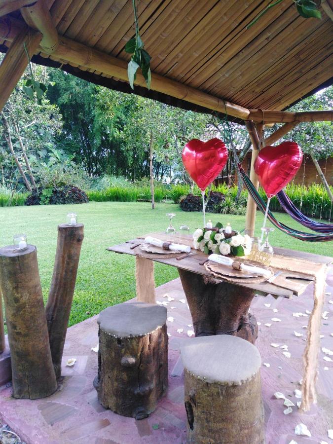 Estancia La Colina ซานโต โดมิงโก เด ลอส โคโลราโดส ภายนอก รูปภาพ