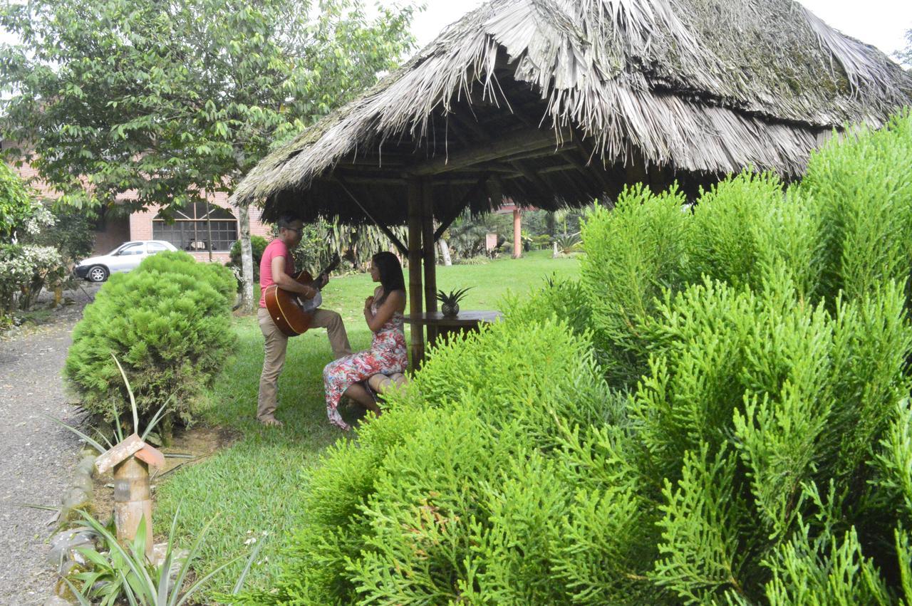 Estancia La Colina ซานโต โดมิงโก เด ลอส โคโลราโดส ภายนอก รูปภาพ