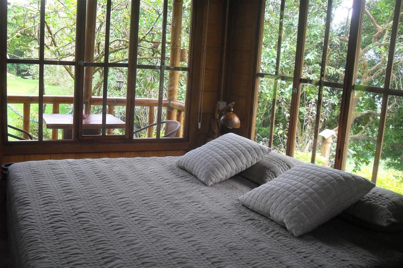 Estancia La Colina ซานโต โดมิงโก เด ลอส โคโลราโดส ภายนอก รูปภาพ