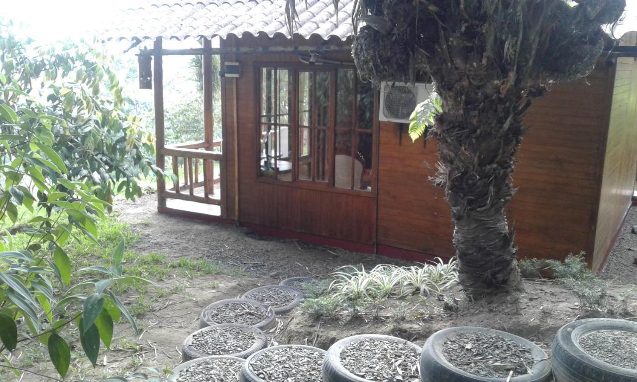 Estancia La Colina ซานโต โดมิงโก เด ลอส โคโลราโดส ภายนอก รูปภาพ