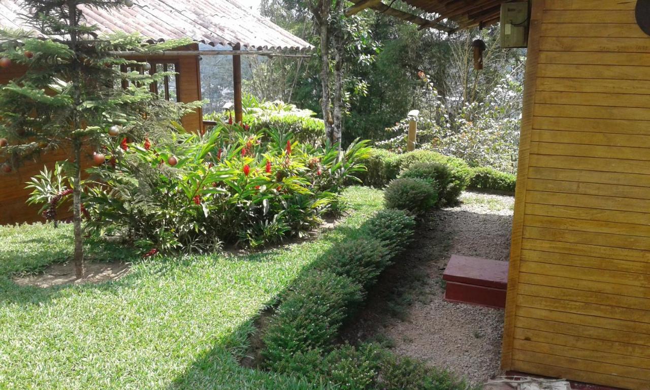 Estancia La Colina ซานโต โดมิงโก เด ลอส โคโลราโดส ภายนอก รูปภาพ