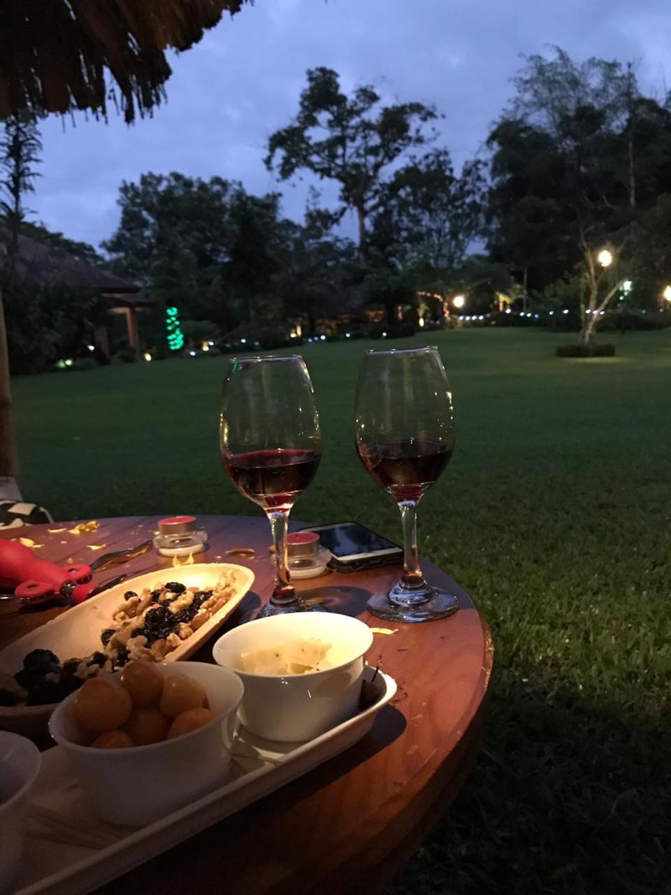 Estancia La Colina ซานโต โดมิงโก เด ลอส โคโลราโดส ภายนอก รูปภาพ